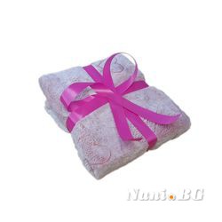 Детско одеяло на сърчица - светло розово